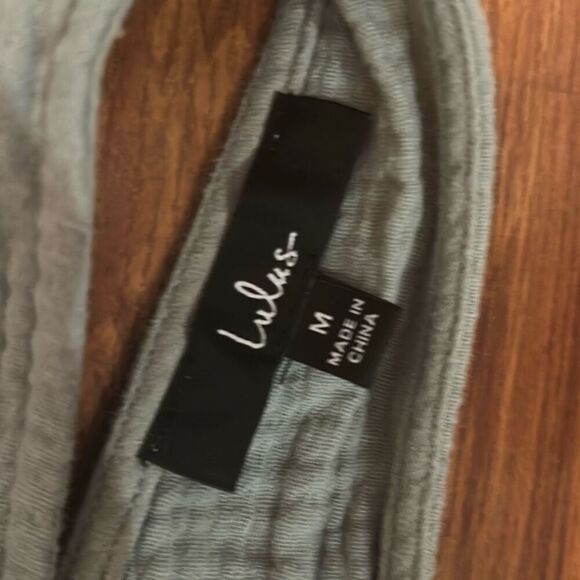 Lulus sage green cotton gauze cropped top with open tie back size M - Picture 5 of 5